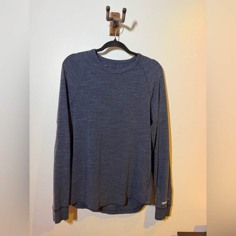 American Eagle Outfitters Men's Dark Blue Crewneck Sweater